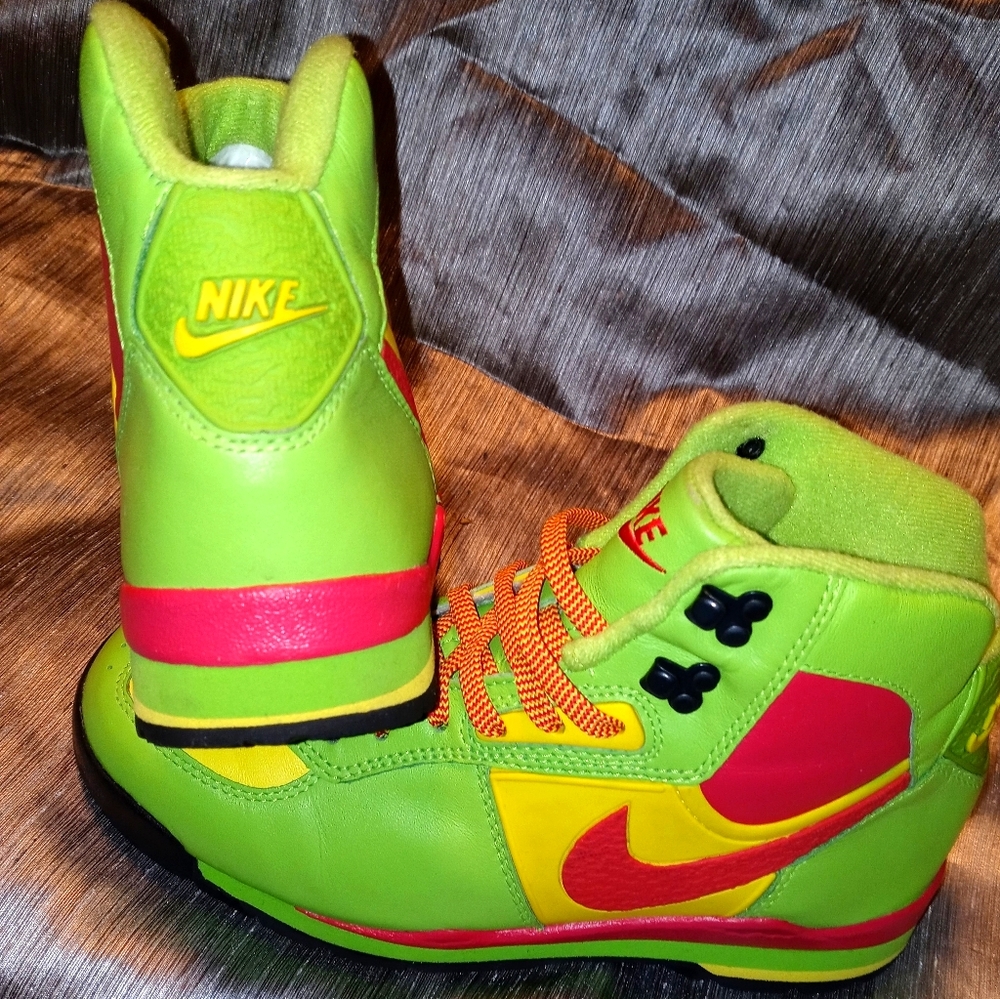 Nike Baltoro Le (Gs) Big Kids Style # 311529